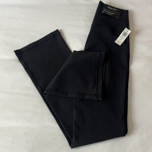 Aritzia TnaLIFE Atmosphere Bootcut Leggings
